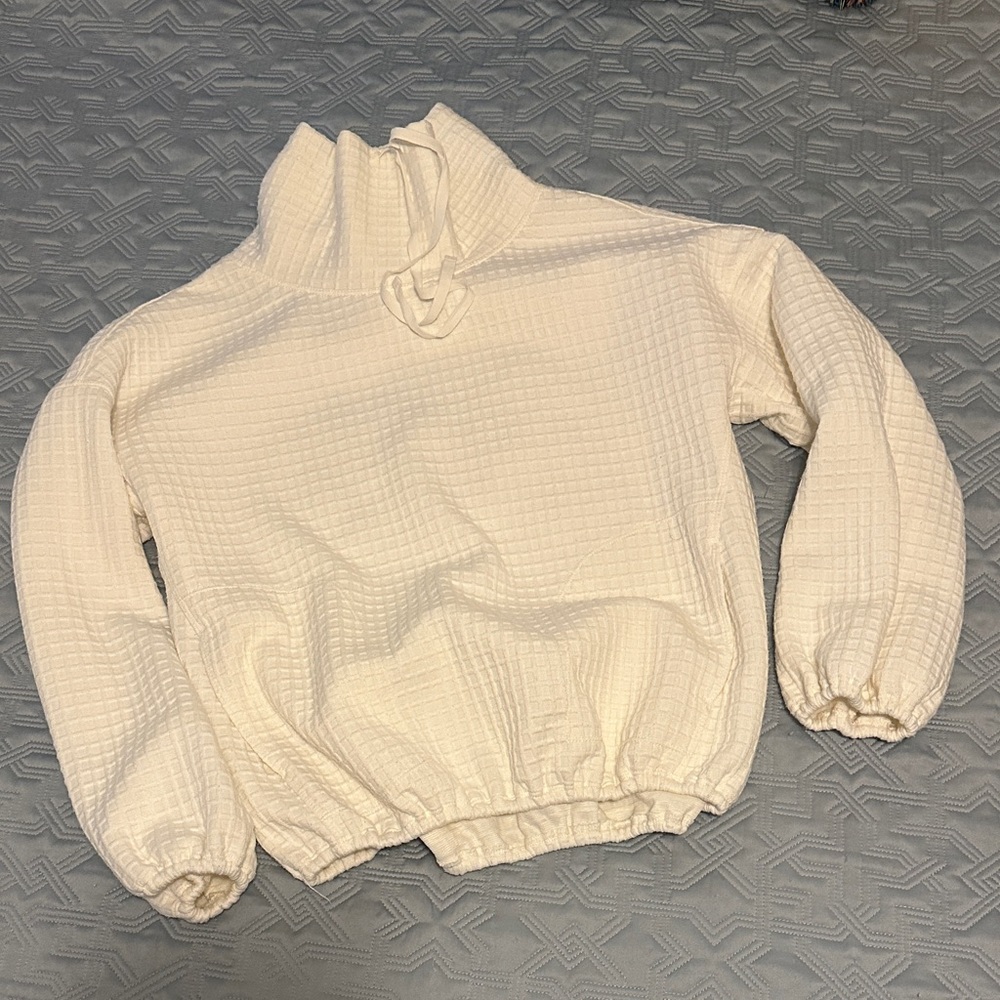 Max Studio Cream Cowl Neck pullover
